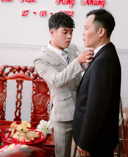 Мужские костюмы классические в Екатеринбурге