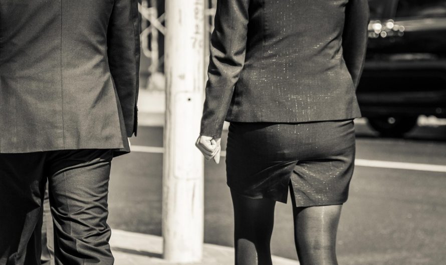 Мужские костюмы в греческом стиле